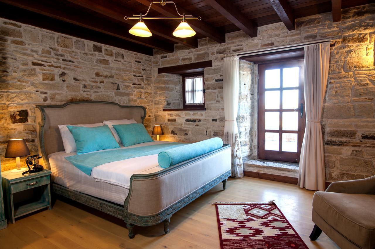 Yenifoca 1922 Hotel מראה חיצוני תמונה