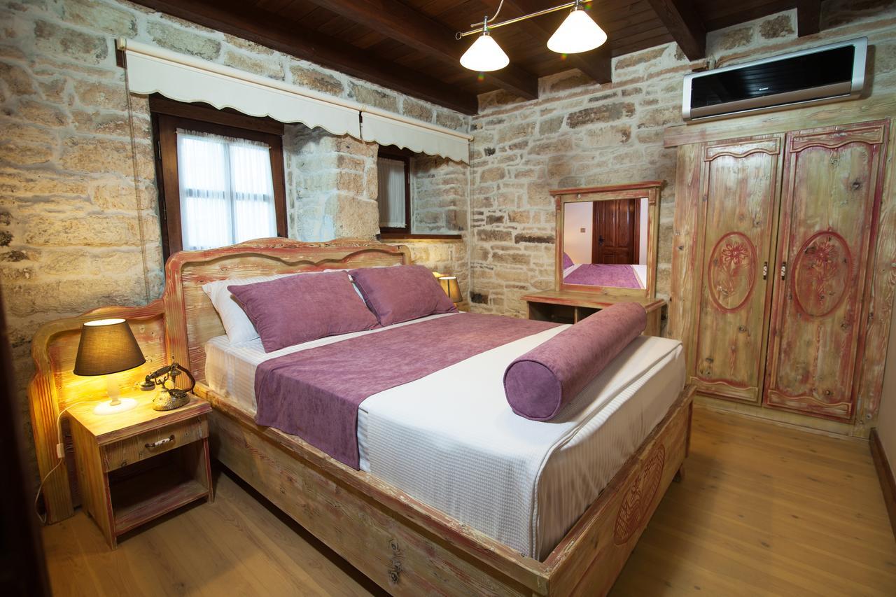 Yenifoca 1922 Hotel מראה חיצוני תמונה